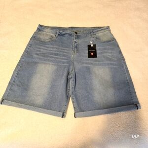 Stretchy Denim Shorts